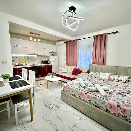 Cozy Urban Apartment Tirana Exterior photo